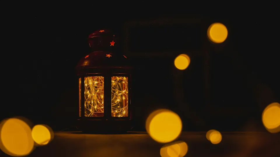 مسلسلات رمضان 2027 على شاشتك: كيف تجهّز البيت لموسم المشاهدة الأكبر في السنة